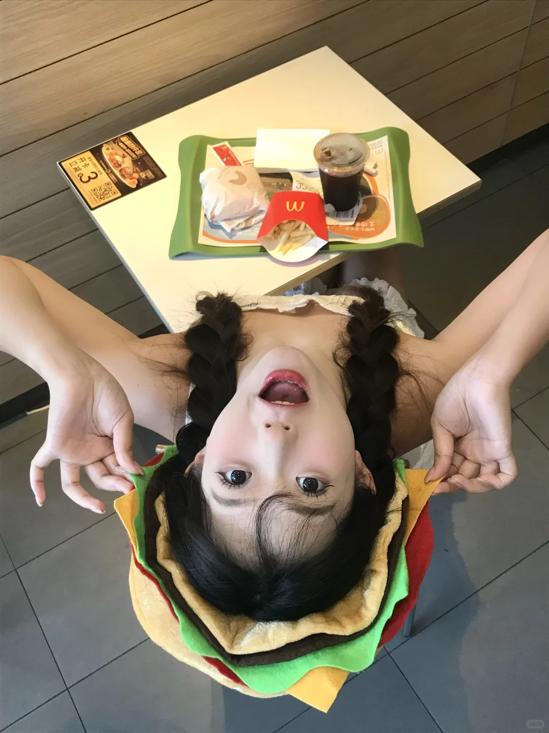 角度越怪越可爱꙳🍔യ🍟˚
