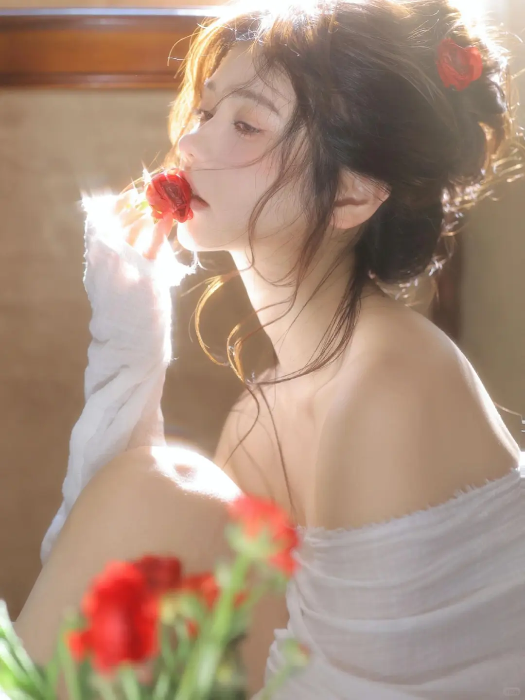 红花纯欲天花板‼️像坠入一场无意识的梦里