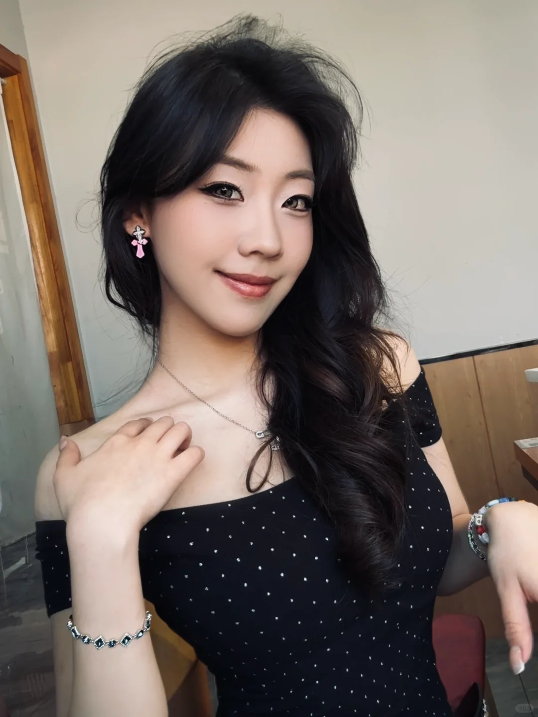 放一张美脸