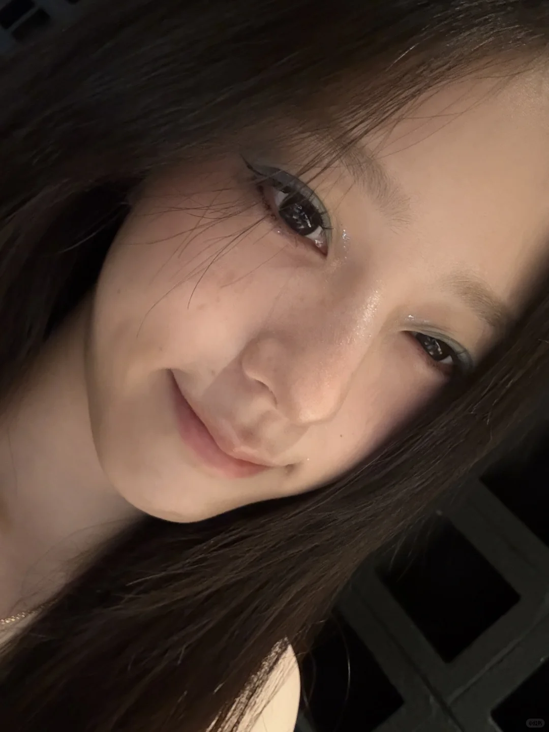 这样自拍挺漂亮的