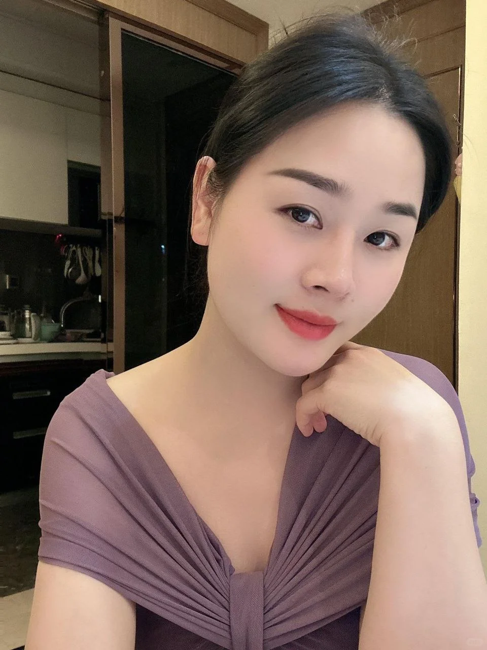 85年女人，越是平静越迷人