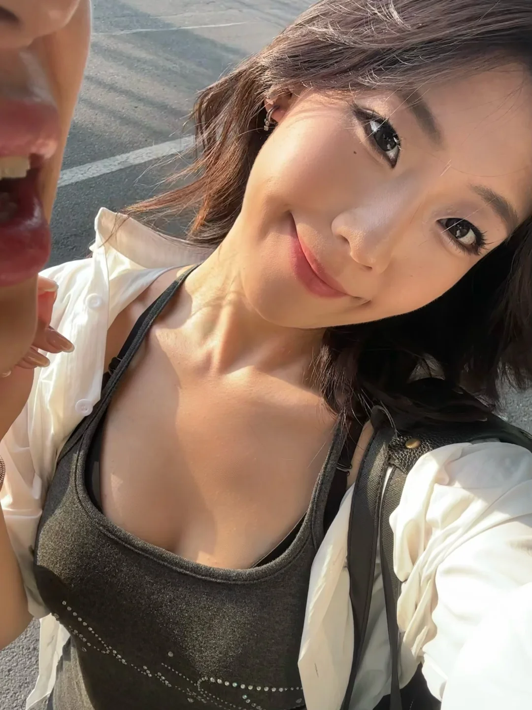 放一张美脸