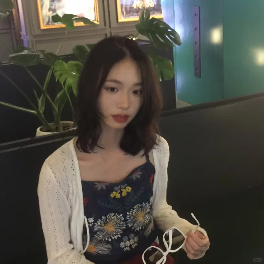 大五官真的可以掩盖脸型缺陷