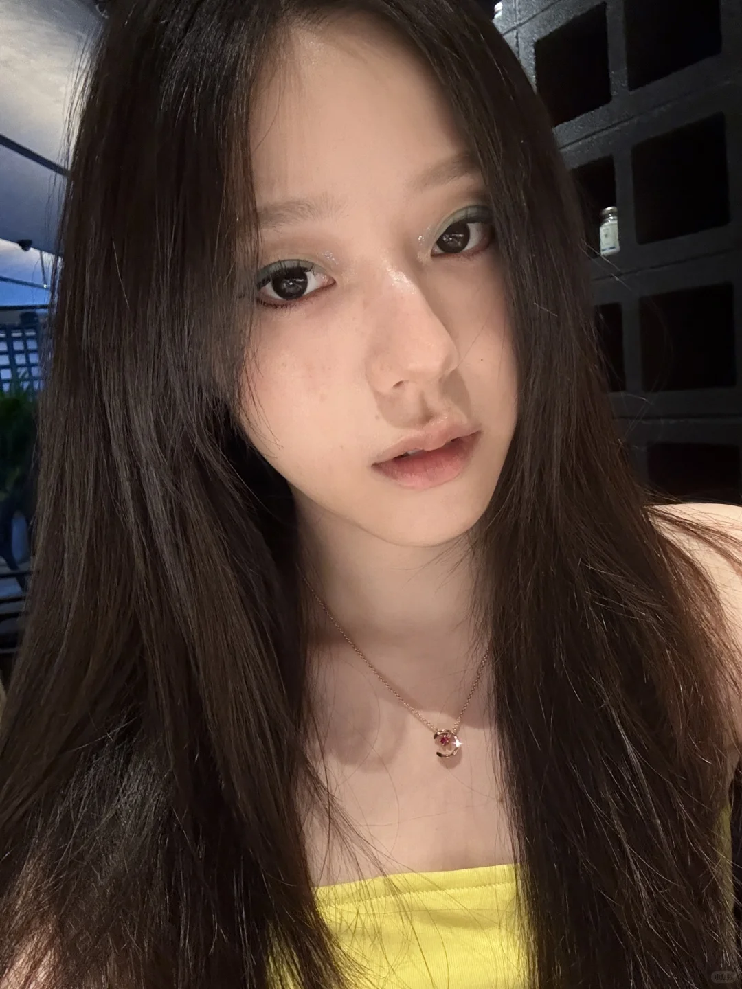 这样自拍挺漂亮的