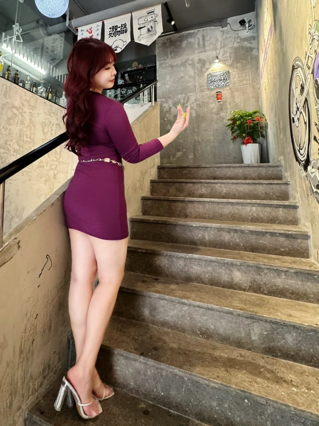 今天的紫色真的很显白💜