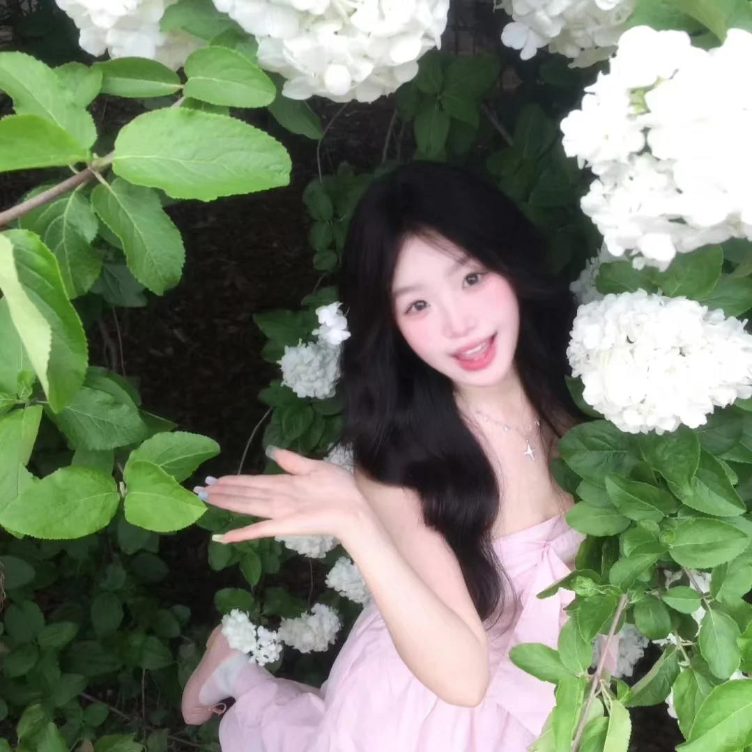 唯美夏日风景女生头像