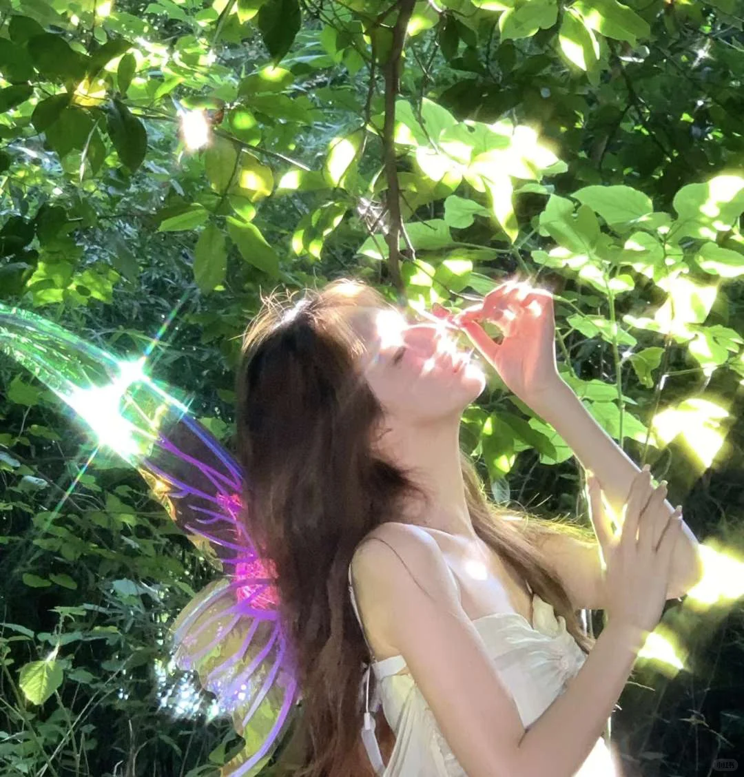 唯美夏日风景女生头像