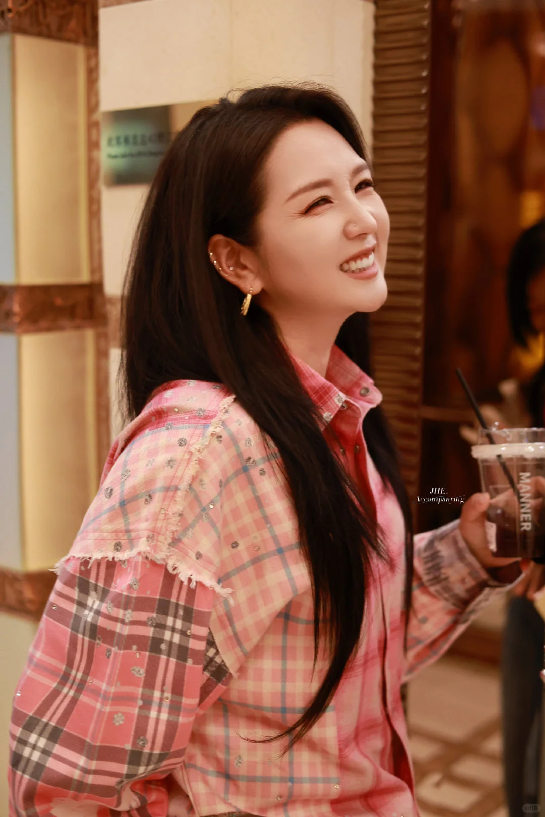 这是哪个美女啊？