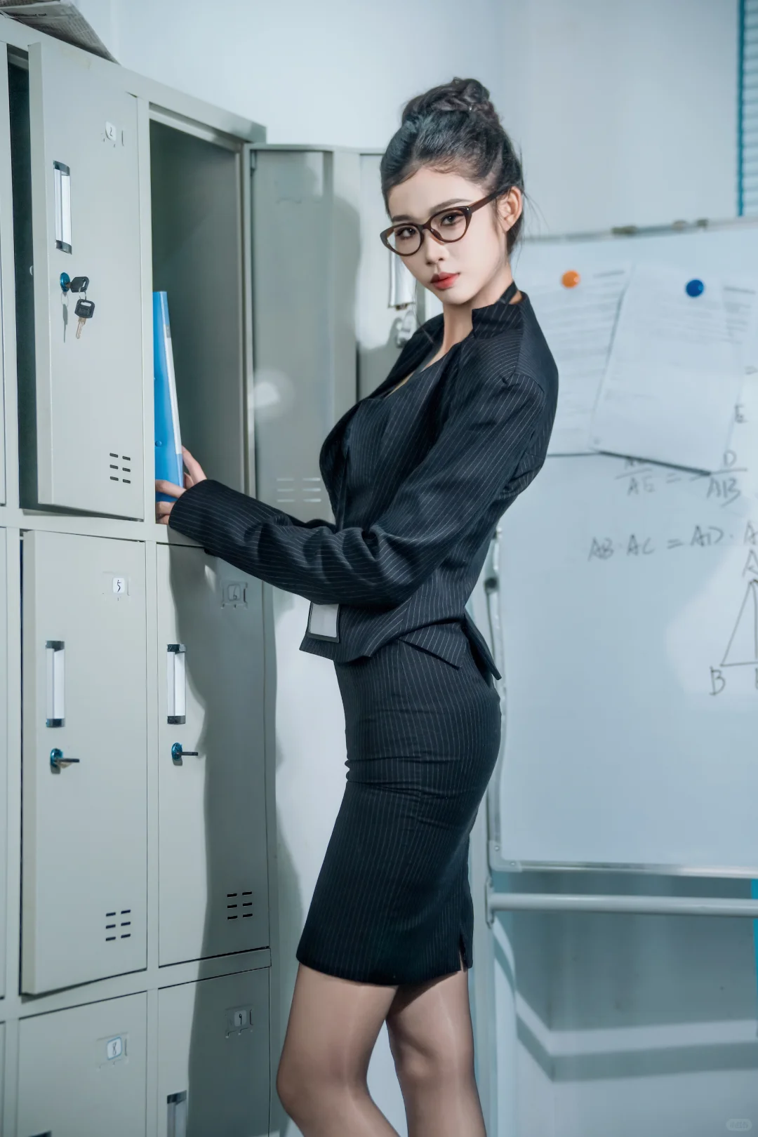 我宣布！这就是我的办公室！