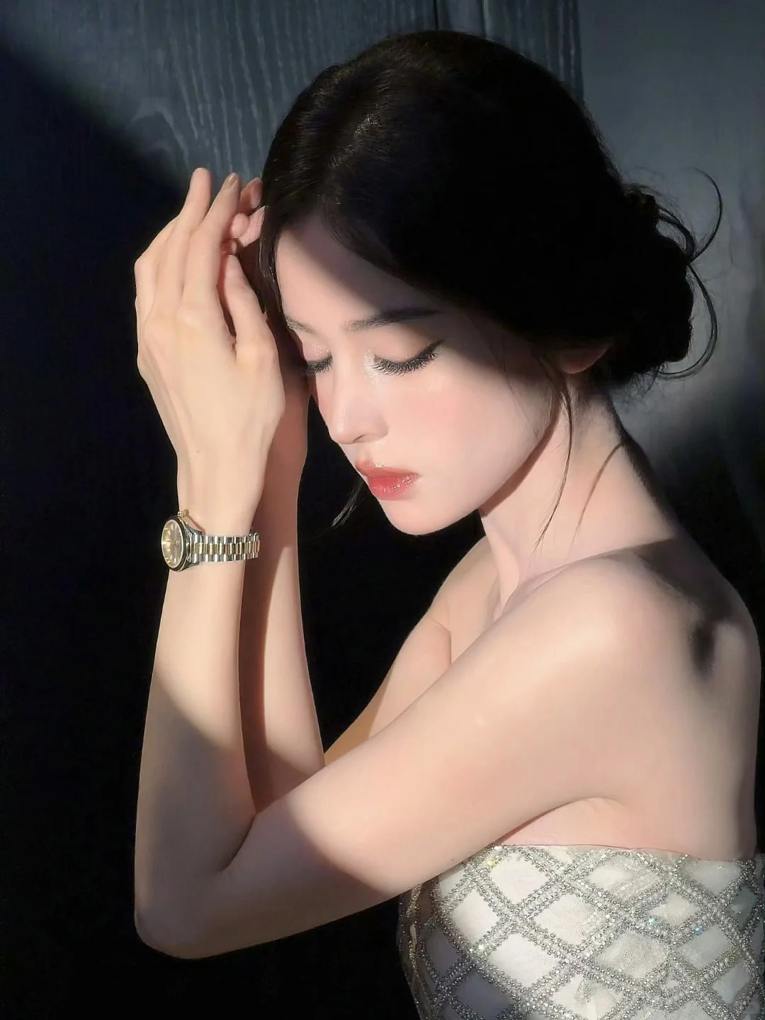 人怎么可以美成这样