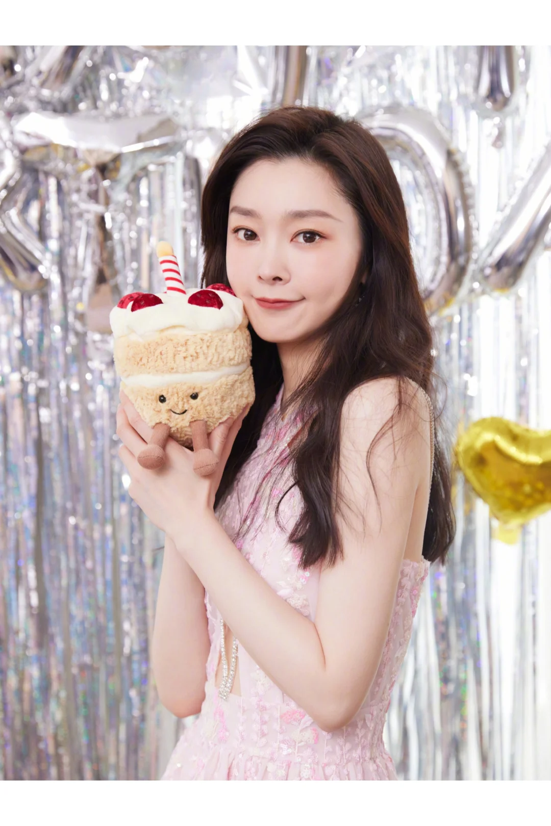 宋轶庆生🌹美丽如花，妩媚动人