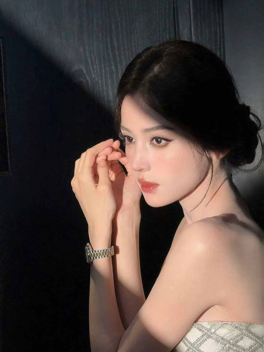 人怎么可以美成这样