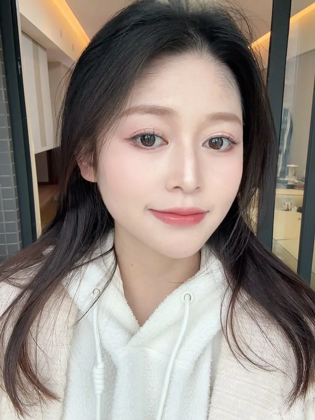 Live图｜这算是有效化妆嘛？💄✨前后对比！