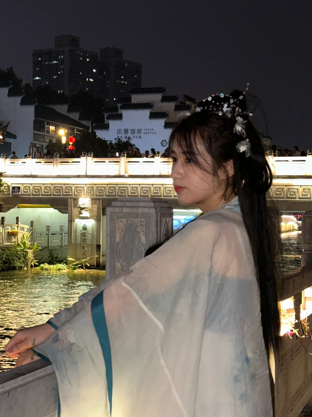 在秦淮河穿汉服拍照真的很出片！！