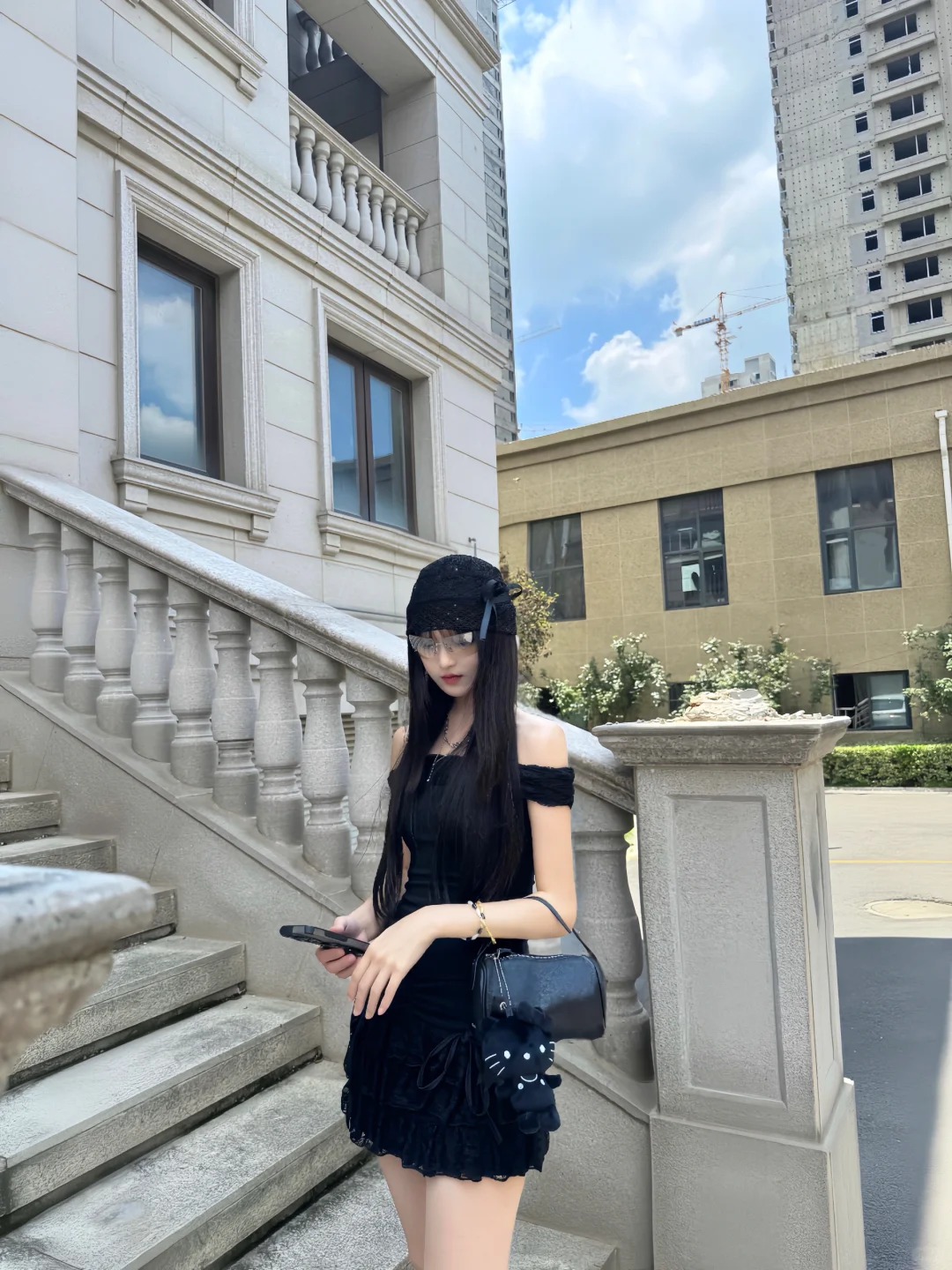 这姐有点装