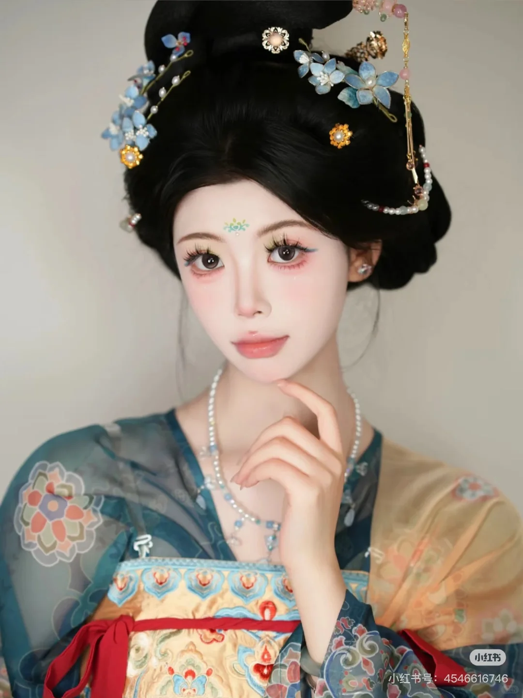 求！！选哪套好呢？