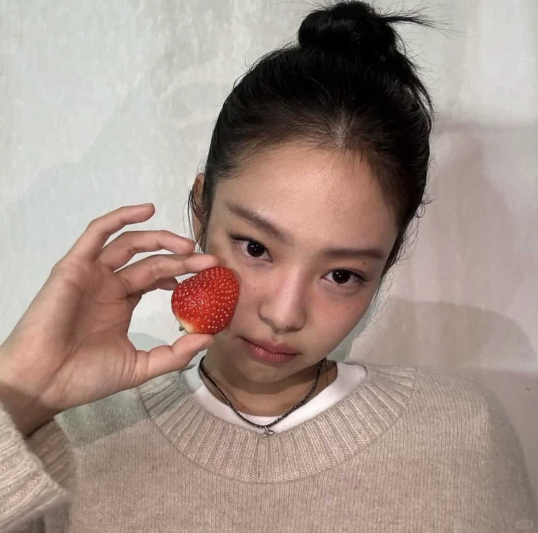 Jennie💋 金珍妮拍立得壁纸❕
