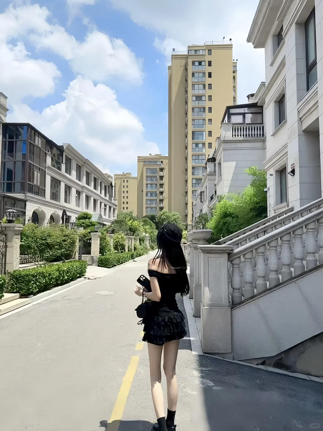 这姐有点装