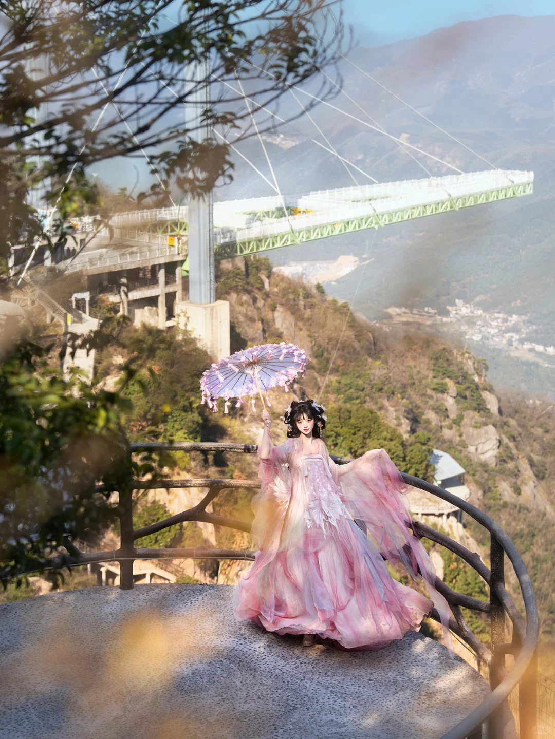 “风很自由,希望你也是”