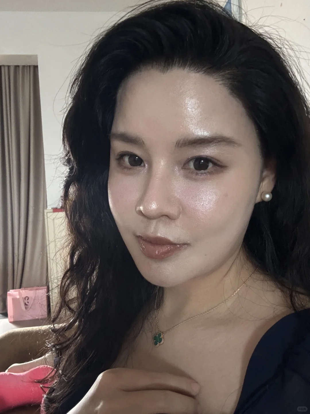 只是个会打扮的奔四中年妇女