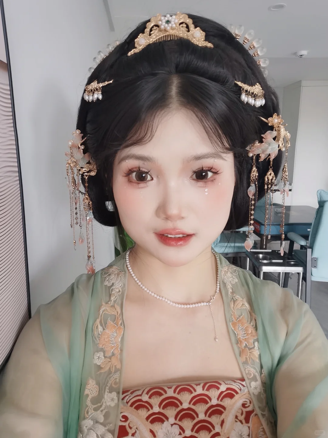 洛阳妆造没踩雷,开心