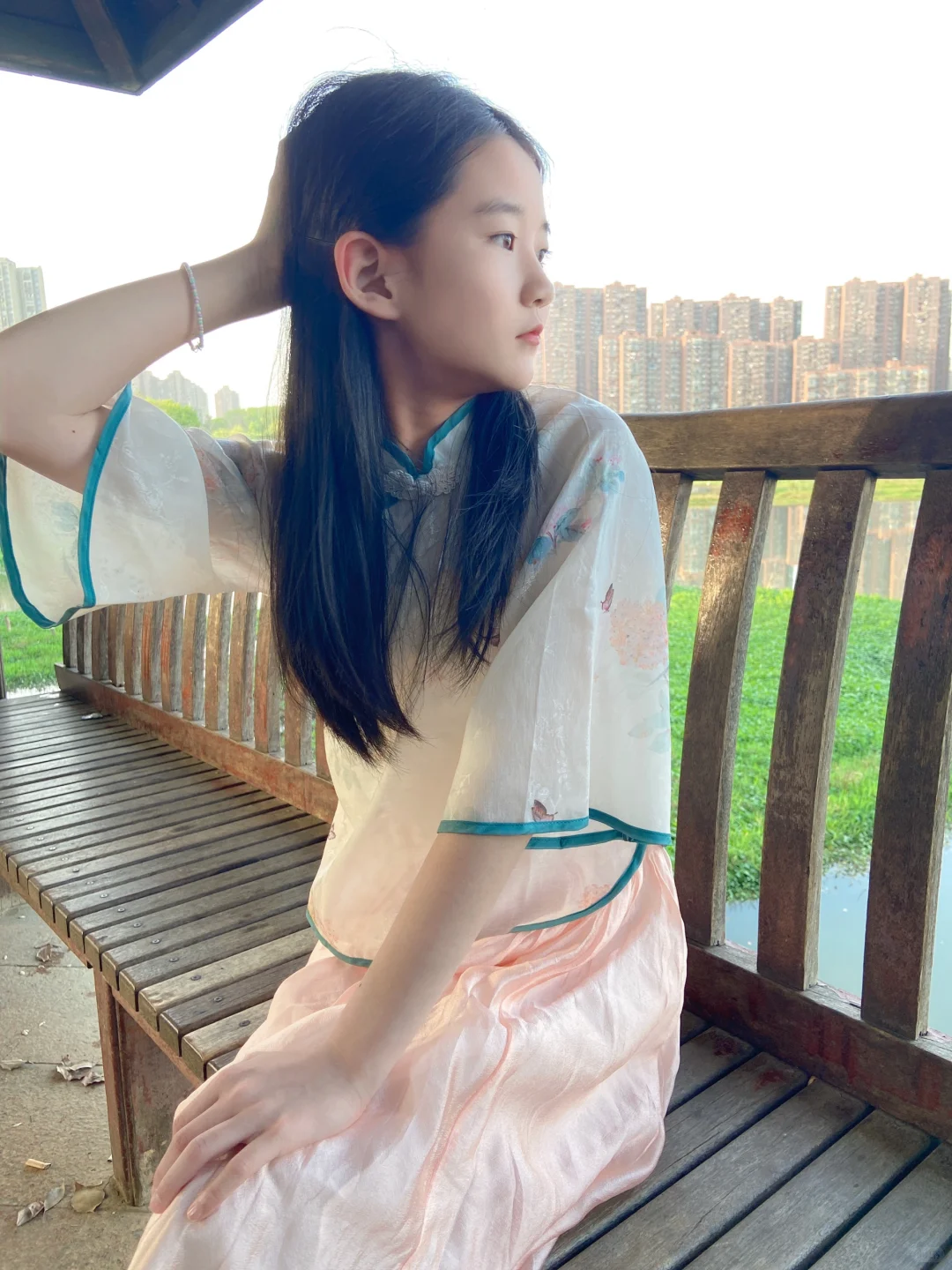 是谁家的大小姐跑出来啦❓