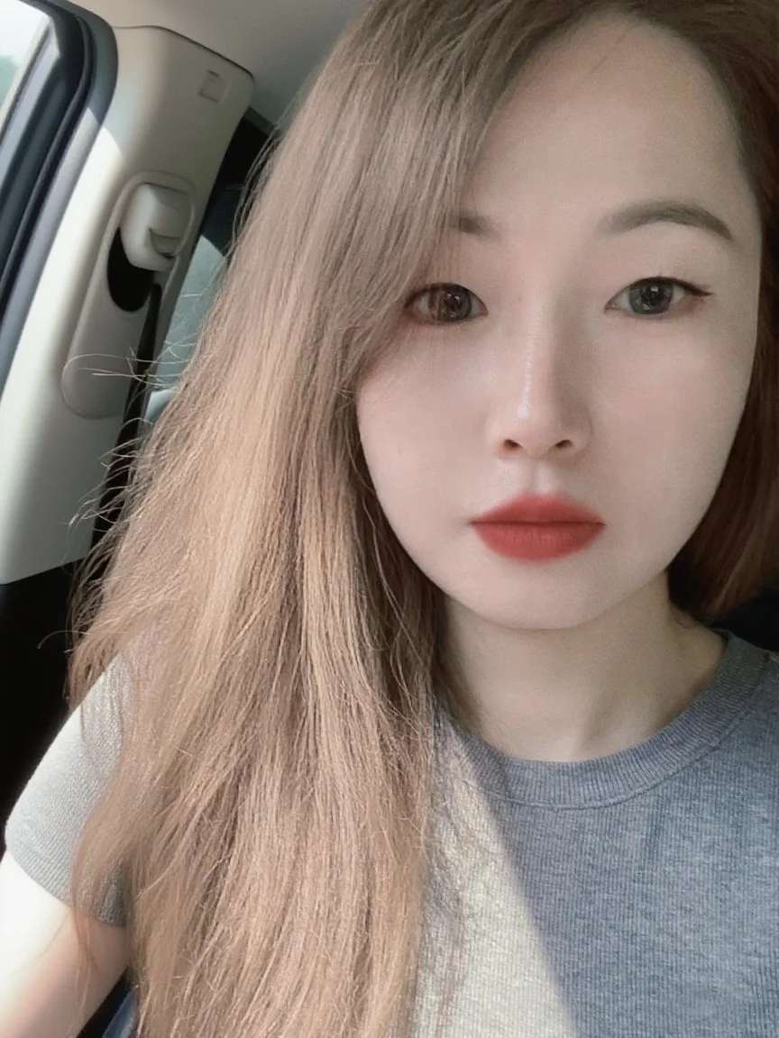一张自拍🤳