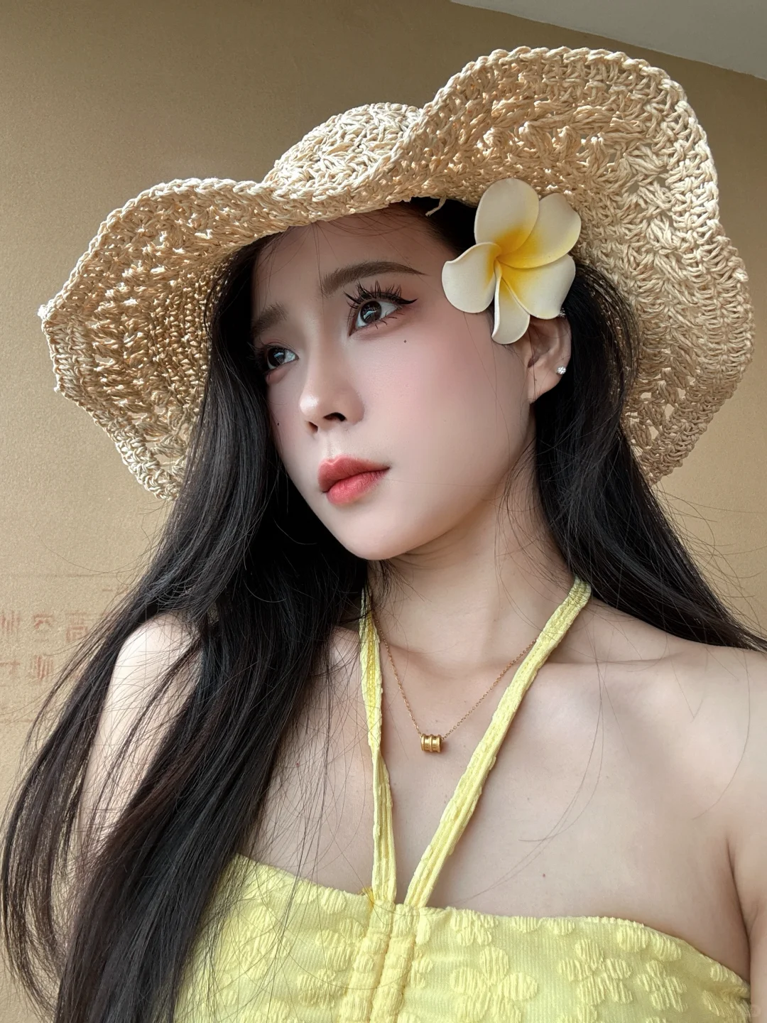 到底要多漂亮才不会自卑