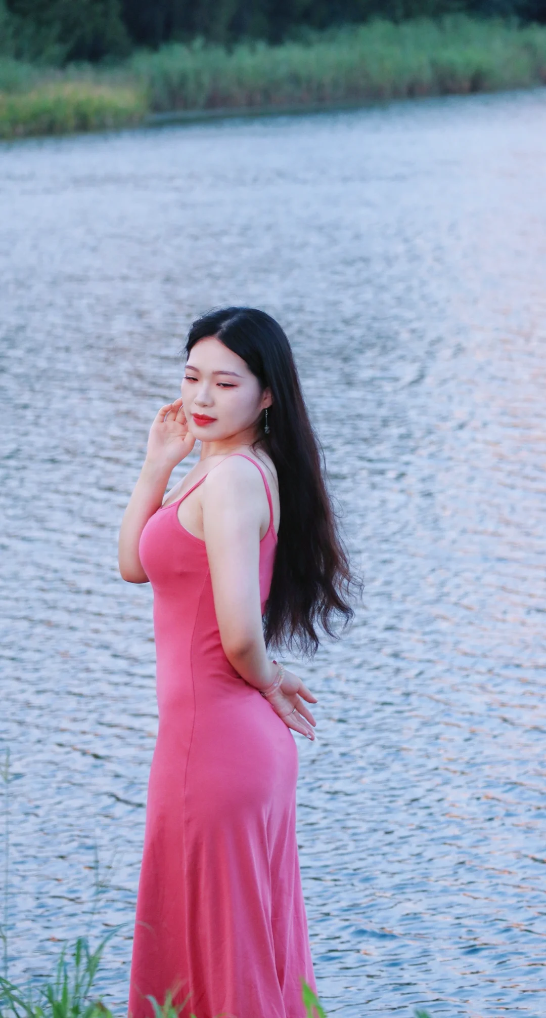 粉红女郎的妩媚，你get到了吗？