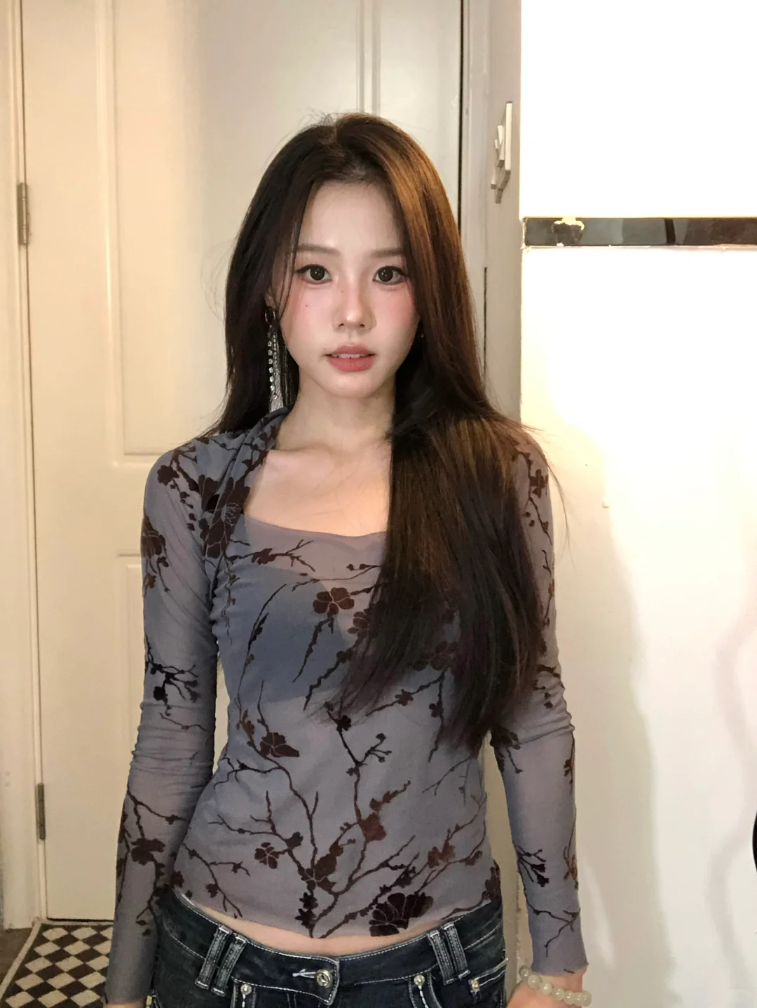 有点建模脸的意思了
