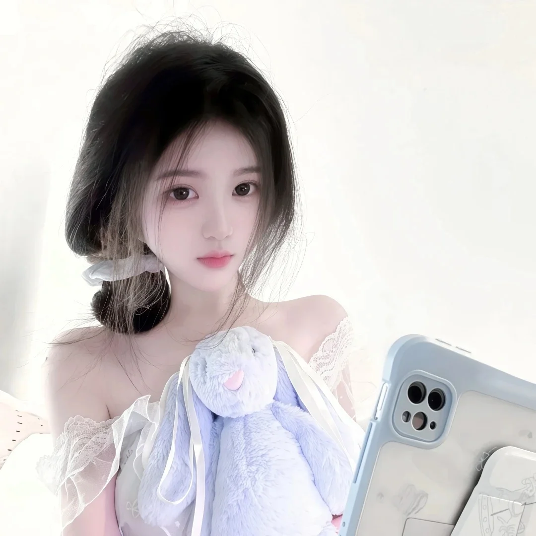 𝙒𝙚𝘾𝙝𝙖𝙩｜周旋已久的盛夏
