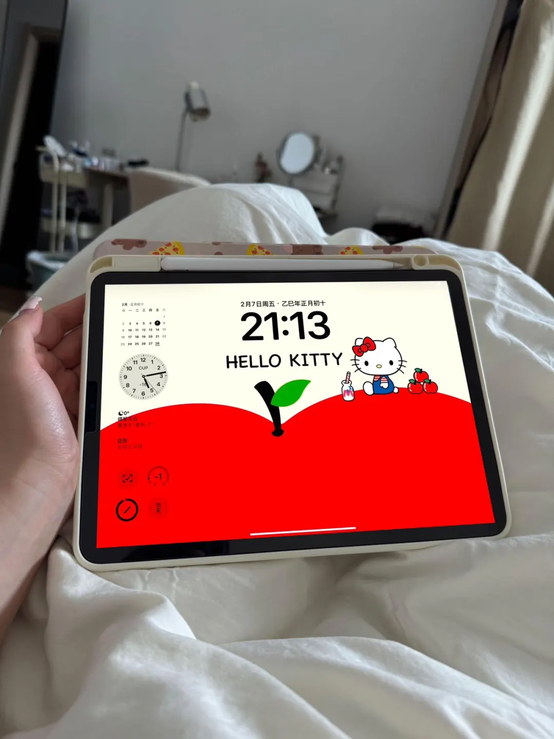Kitty苹果🍎ipad 壁纸