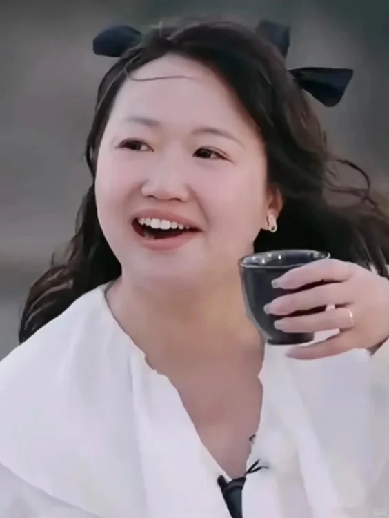 非粉震惊💥女明星瘦出新高度，原因竟然是