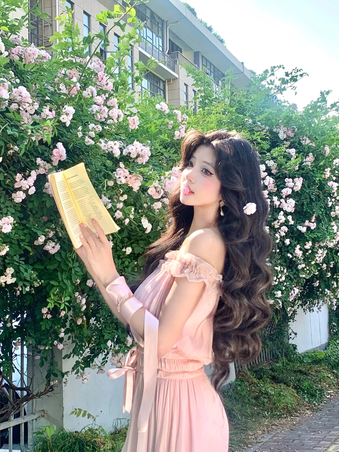 🌸₊⊹˚ 𝘈𝘳𝘰𝘮𝘢 𝘰𝘧 𝘷𝘪𝘰𝘭𝘦𝘵 ‧₊˚