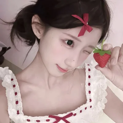 𝑾𝒆𝑪𝒉𝒂𝒕俏皮可爱感女头