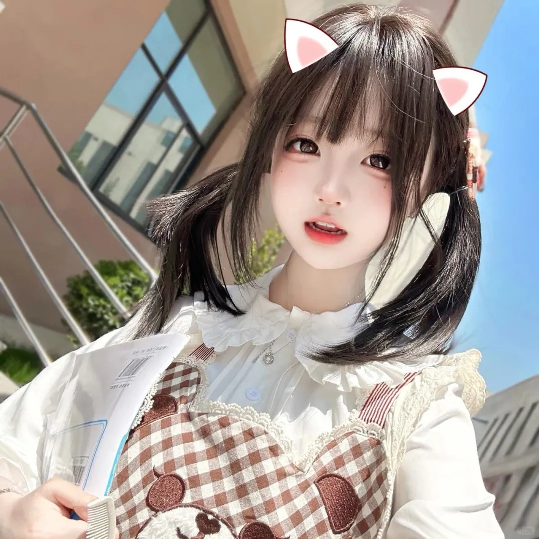 𝑾𝒆𝑪𝒉𝒂𝒕俏皮可爱感女头
