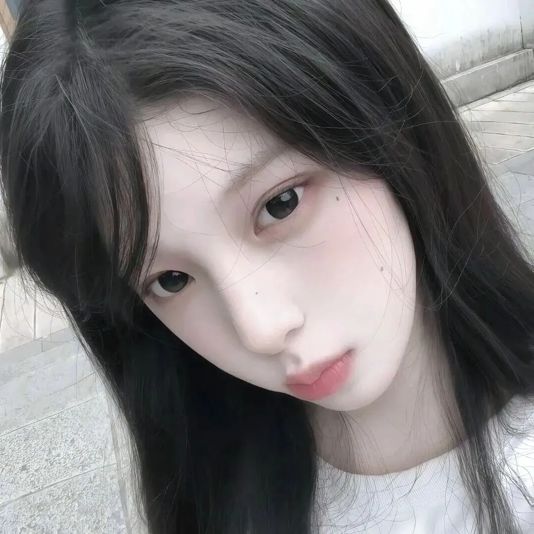 𝑾𝒆𝑪𝒉𝒂𝒕俏皮可爱感女头