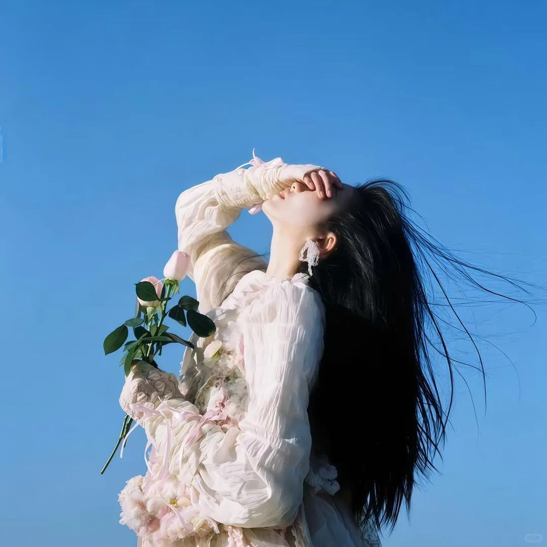 𝐒𝐡𝐚𝐫𝐞｜非常干净的微信头像