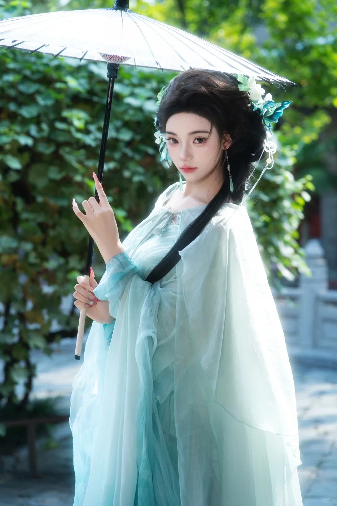 青衫烟雨客 似是故人来