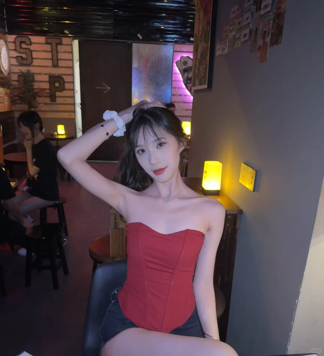 怎么会有这么美的姑娘！✨