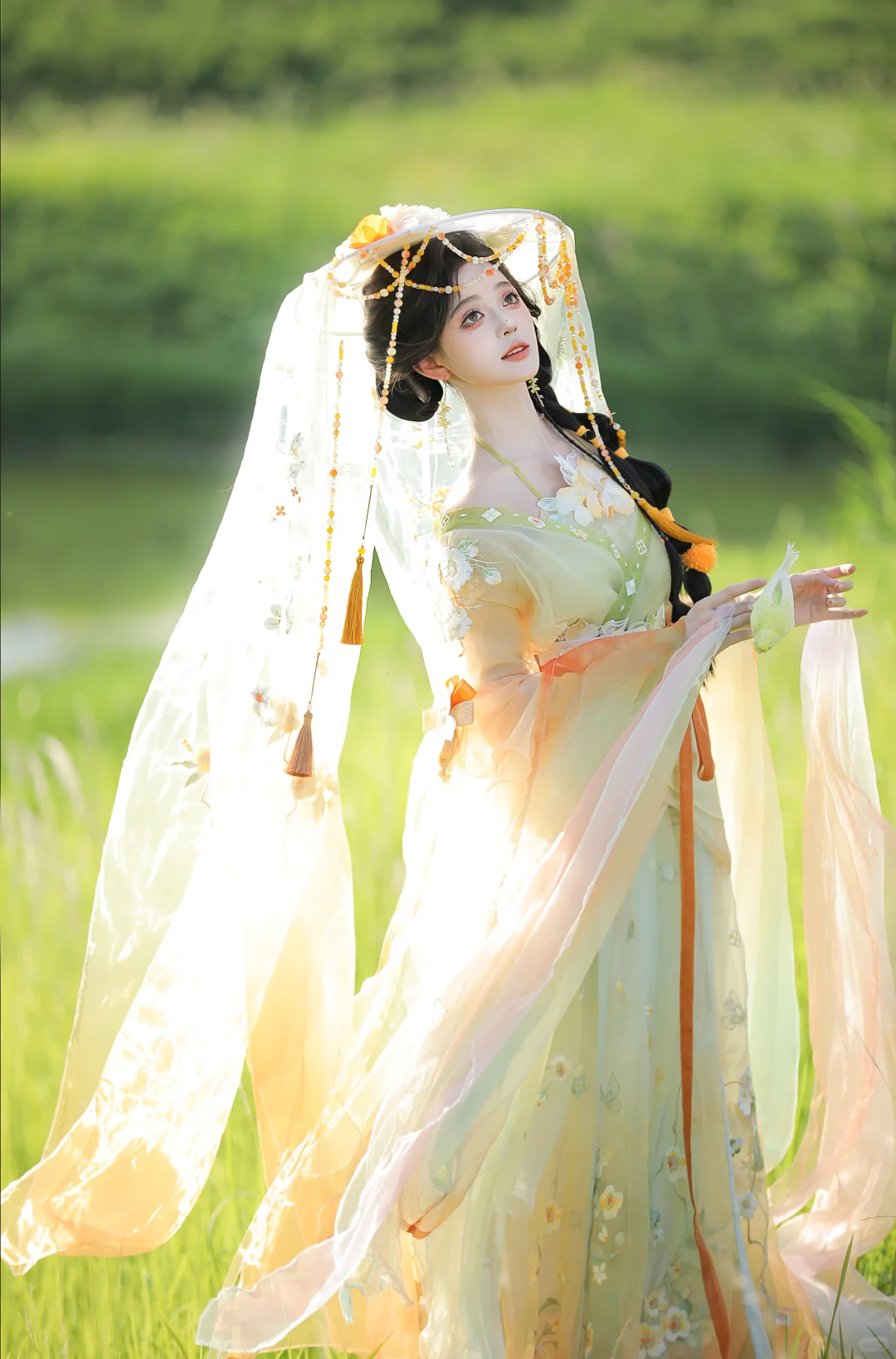 “芳菲歇去何须恨”