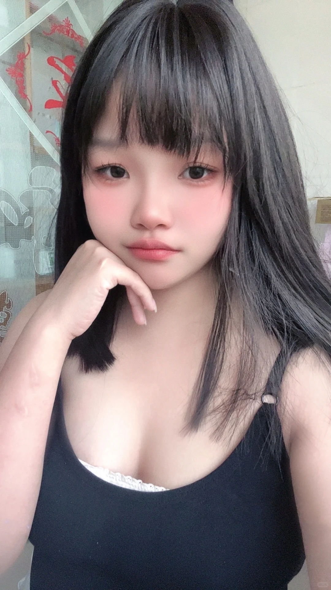 要对自己有信心，无论漂亮还是丑陋，都不重要