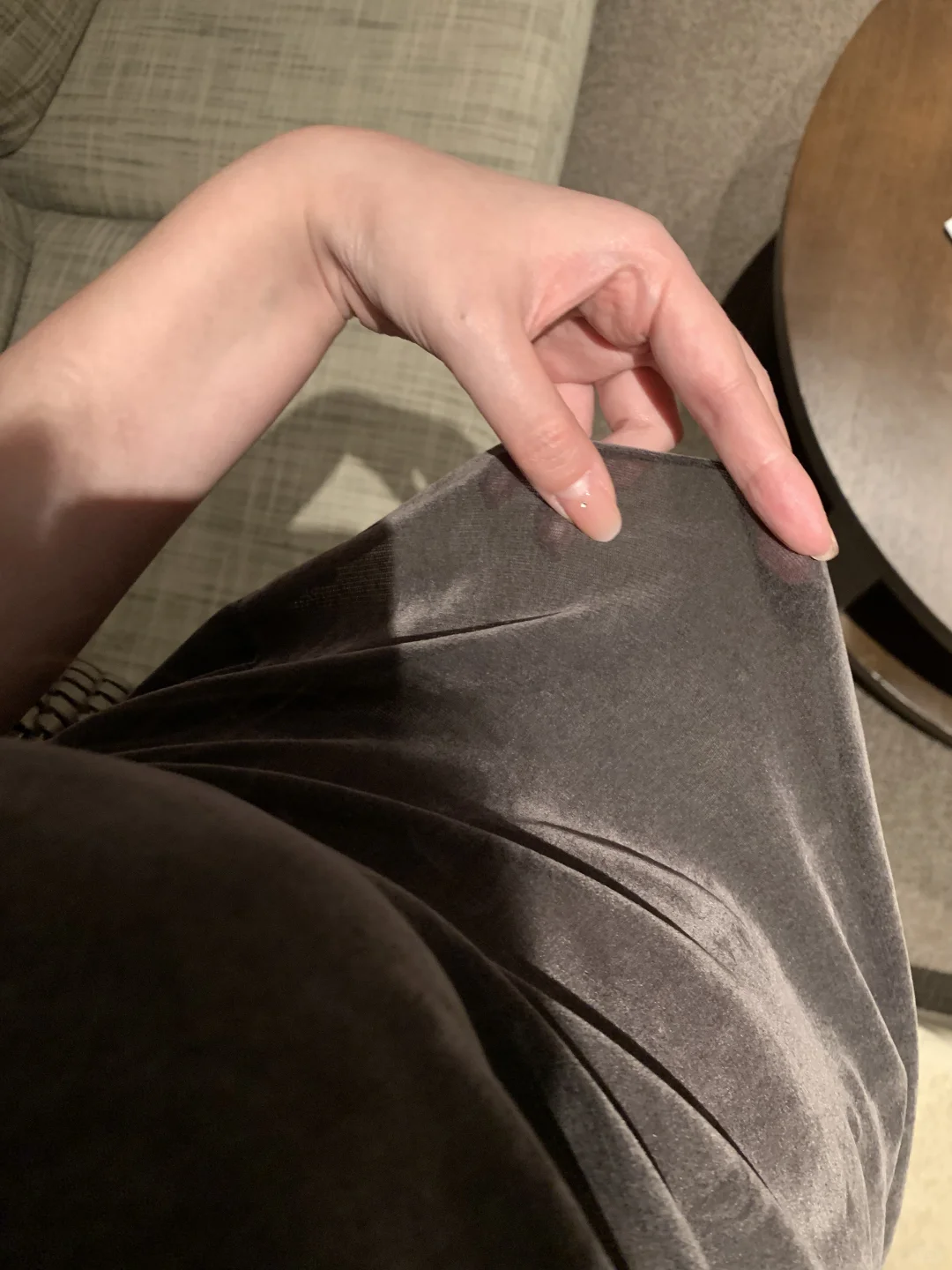 不夸张 “穿上就是胸大腰细直角肩大美女”