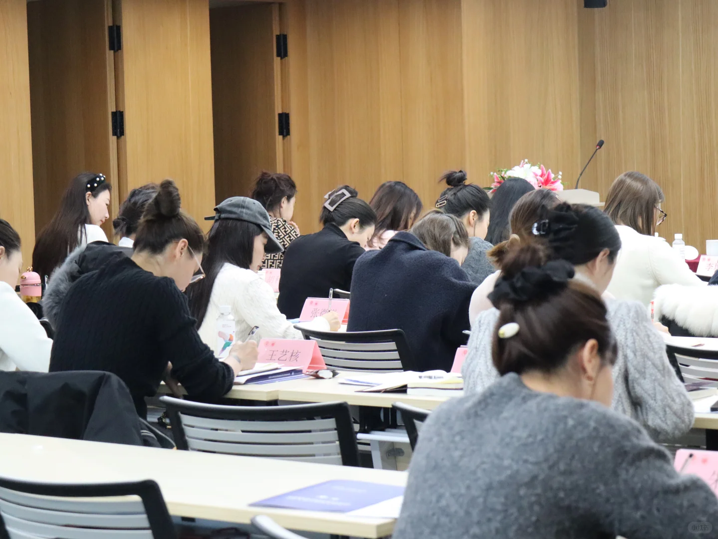 如何设计面部美学？