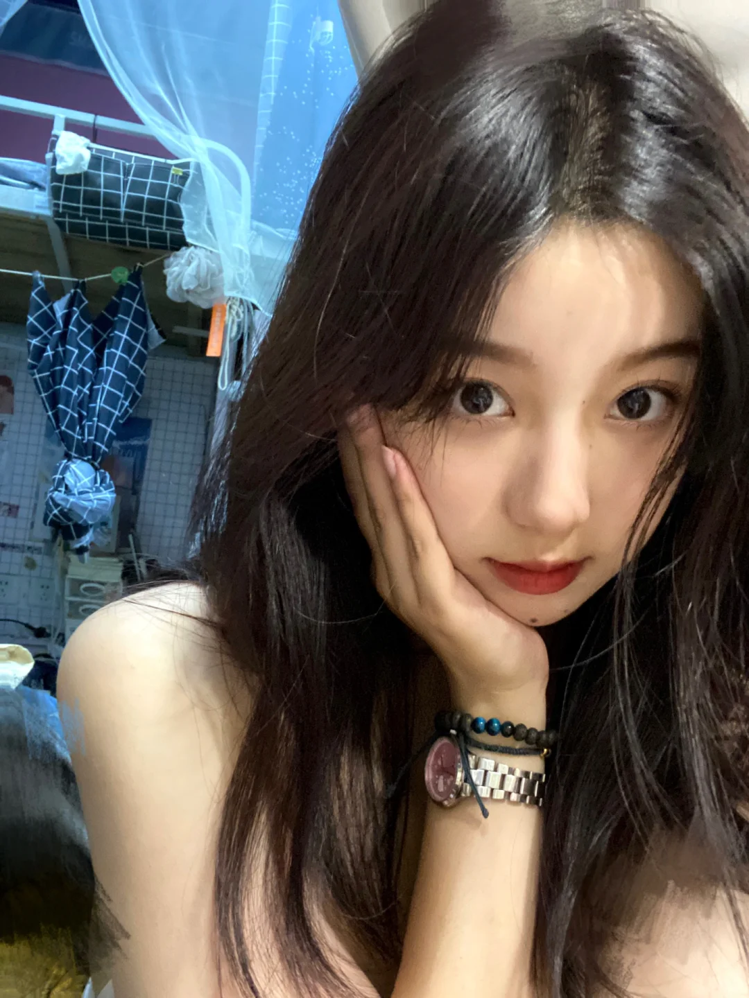 03女大 室友说我长了张上镜漂亮的脸🥰🥰
