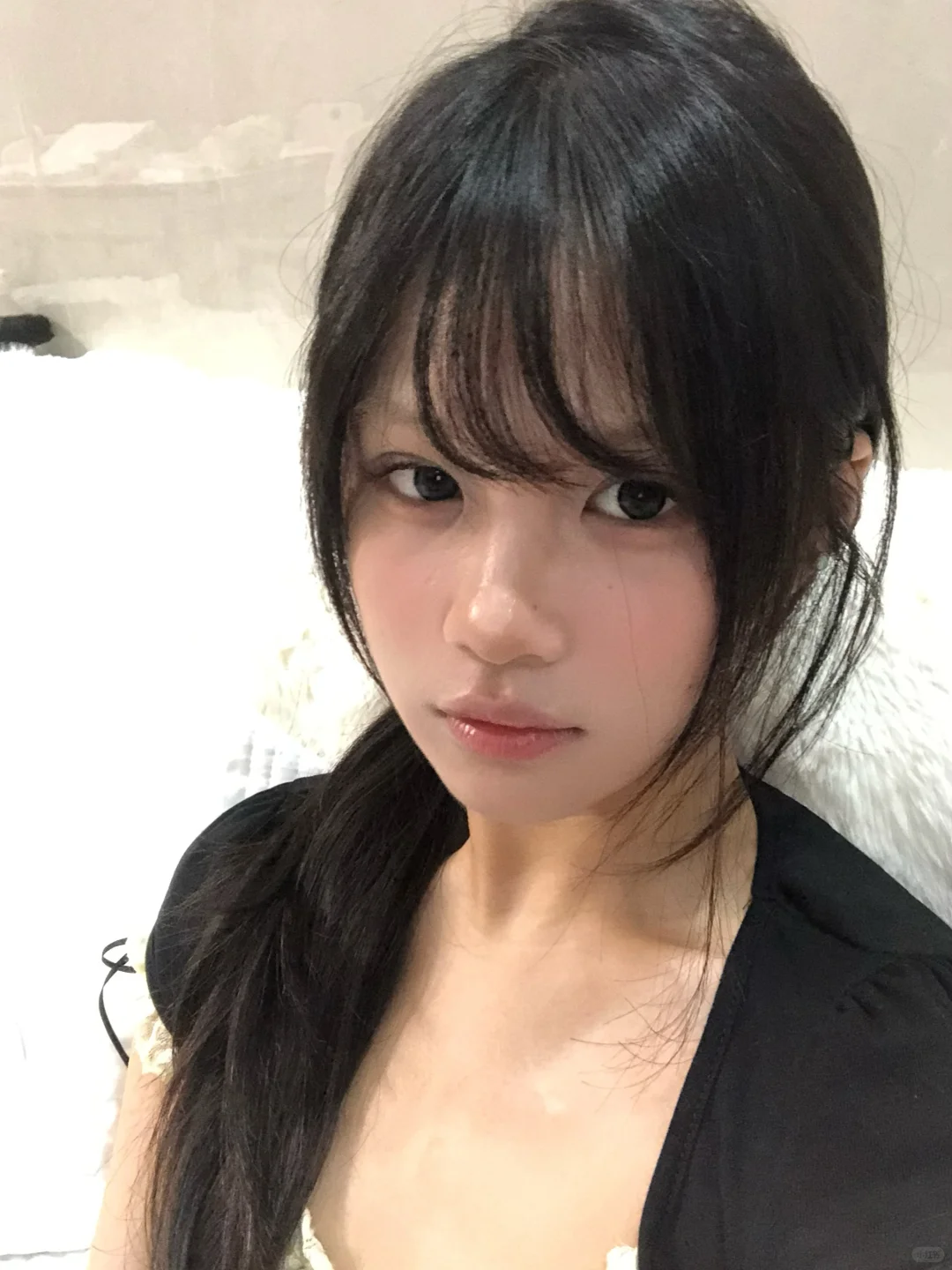 方圆脸大鼻头妹子就这样水灵灵的换头韩女