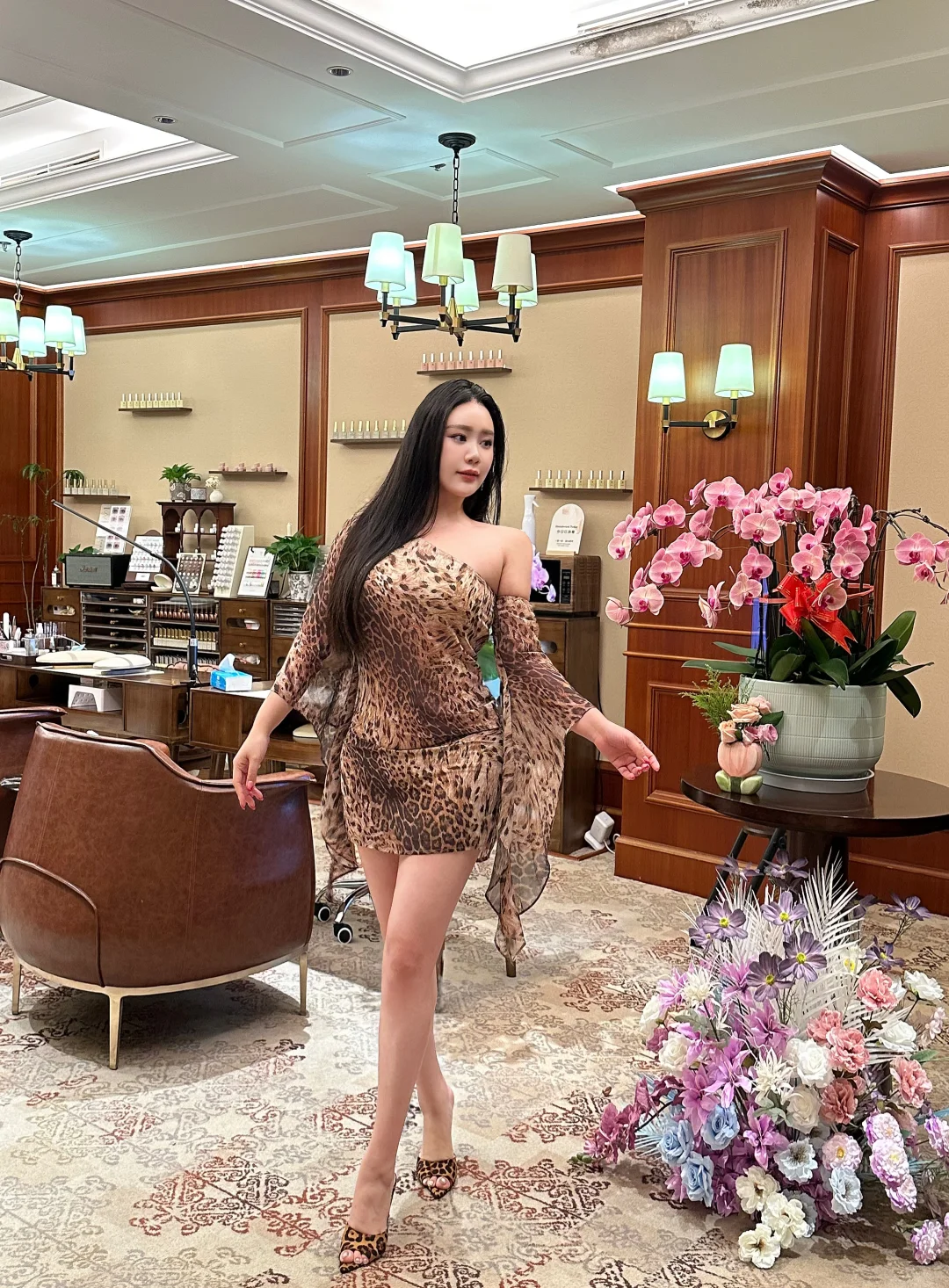 豹纹御姐来咯～🐆