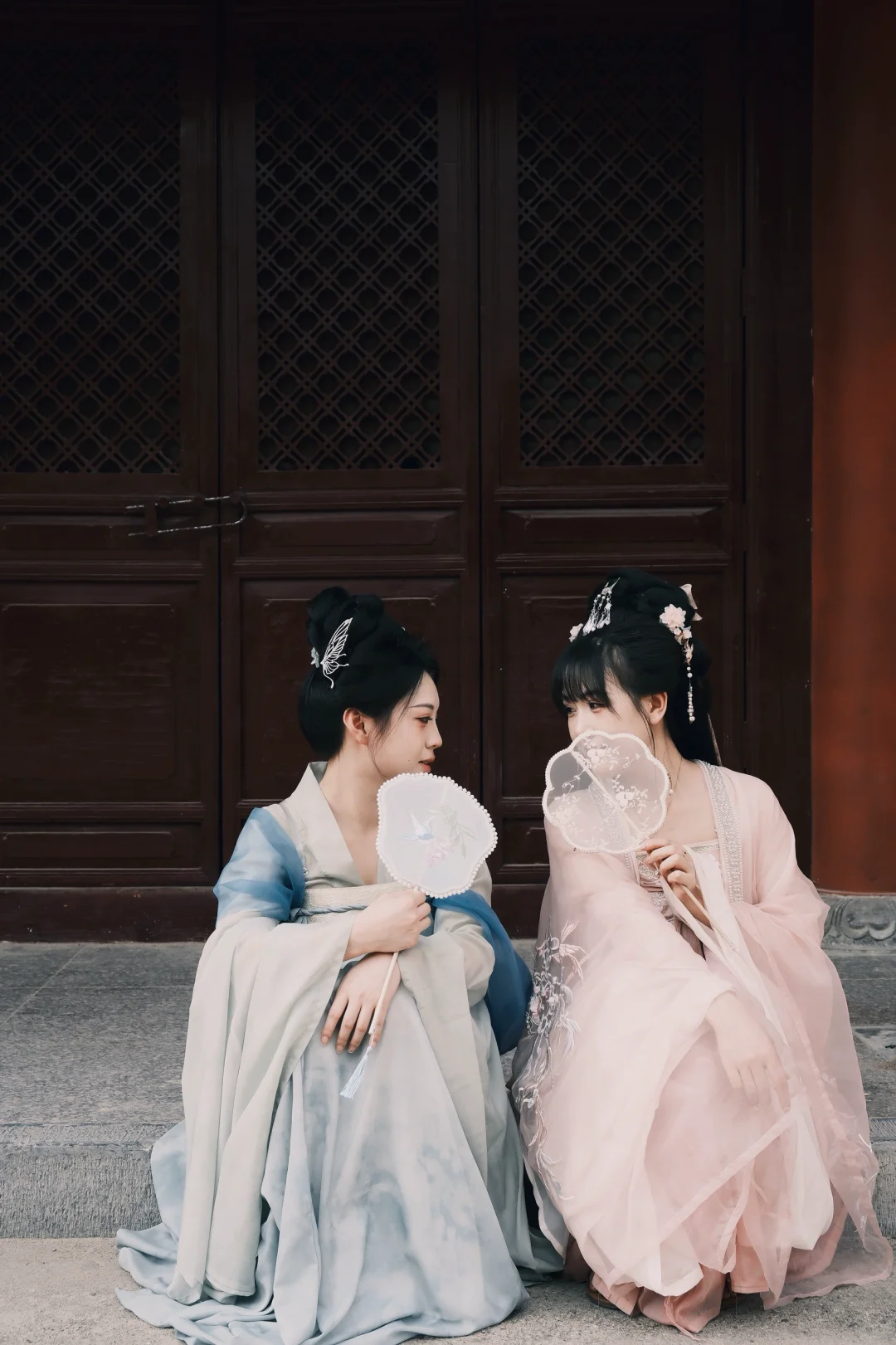 绝色小宫主来了！🌸