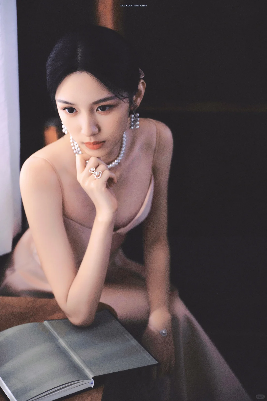 周也写真！！她的光是那么纯粹又迷人～～～