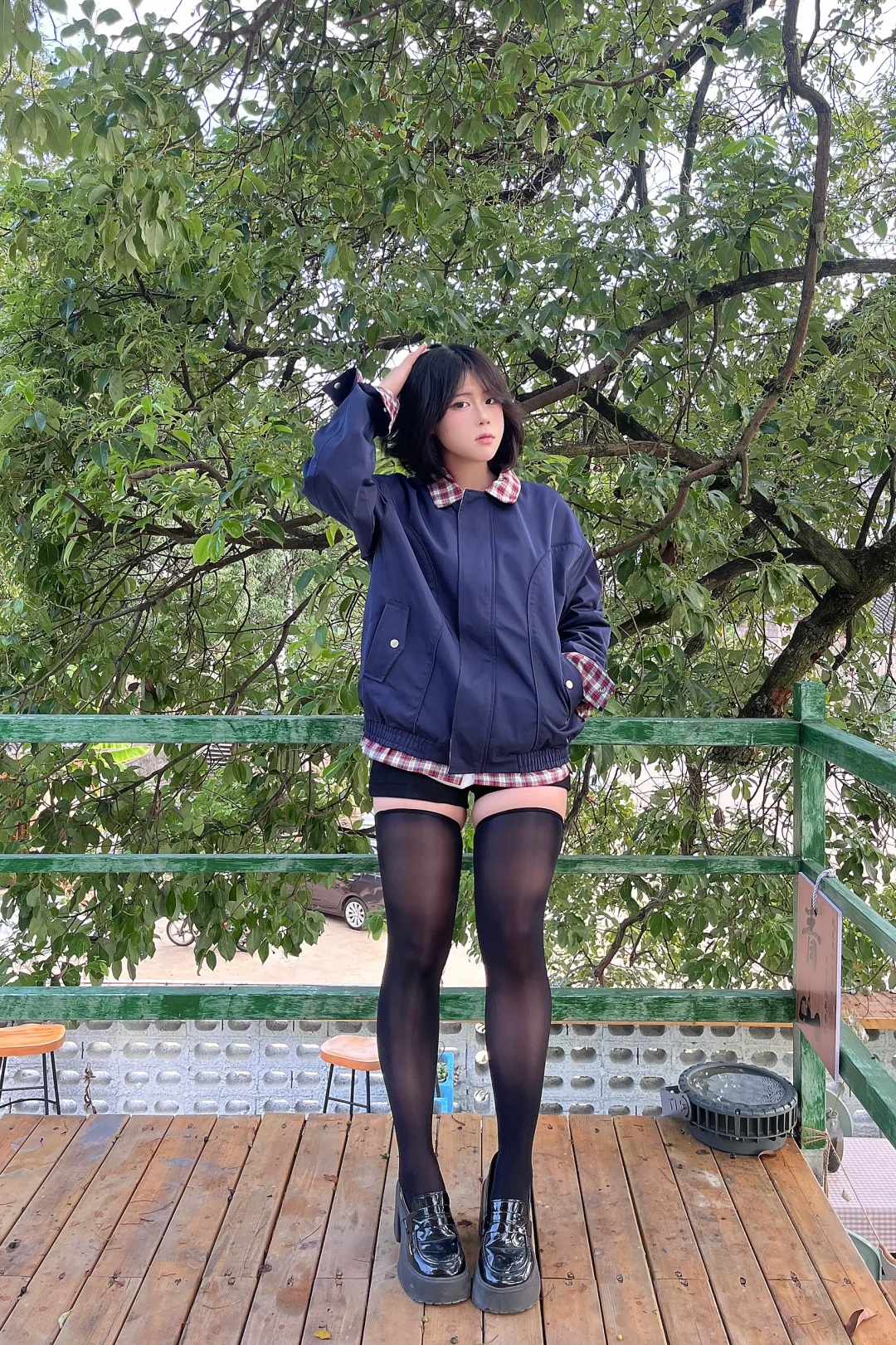 好喜欢我的新袜子、好显腿长